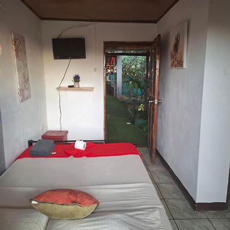 Aparthotel Villa Pacande & Rooms Pilas 객실 사진