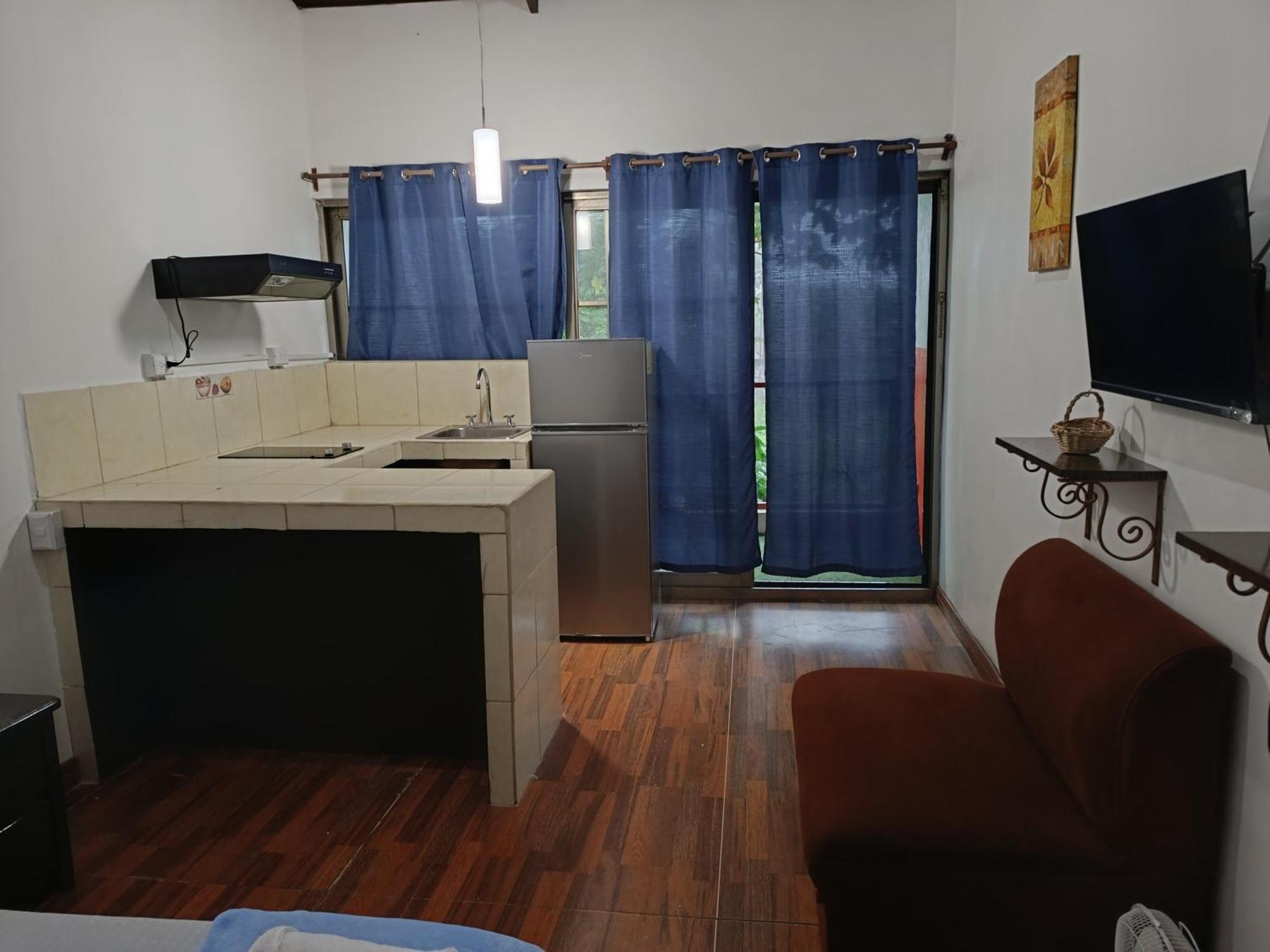 Aparthotel Villa Pacande & Rooms Pilas 객실 사진