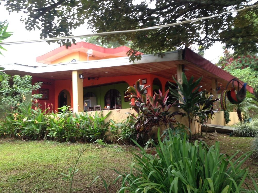 Aparthotel Villa Pacande & Rooms Pilas 외부 사진