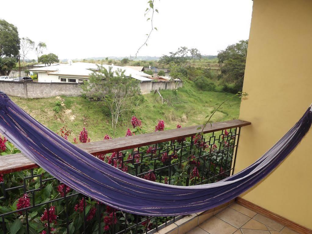 Aparthotel Villa Pacande & Rooms Pilas 외부 사진